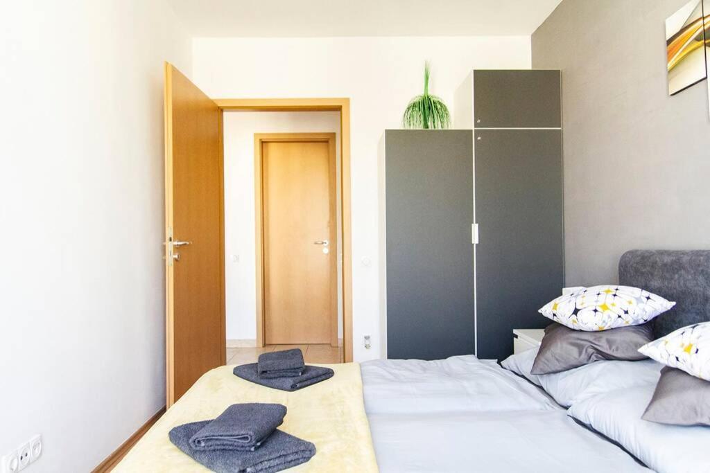 Vip Mini Resort,Private Parking & Balcony Budapest Eksteriør bilde