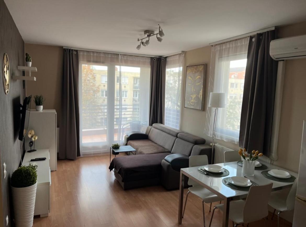 Vip Mini Resort,Private Parking & Balcony Budapest Eksteriør bilde
